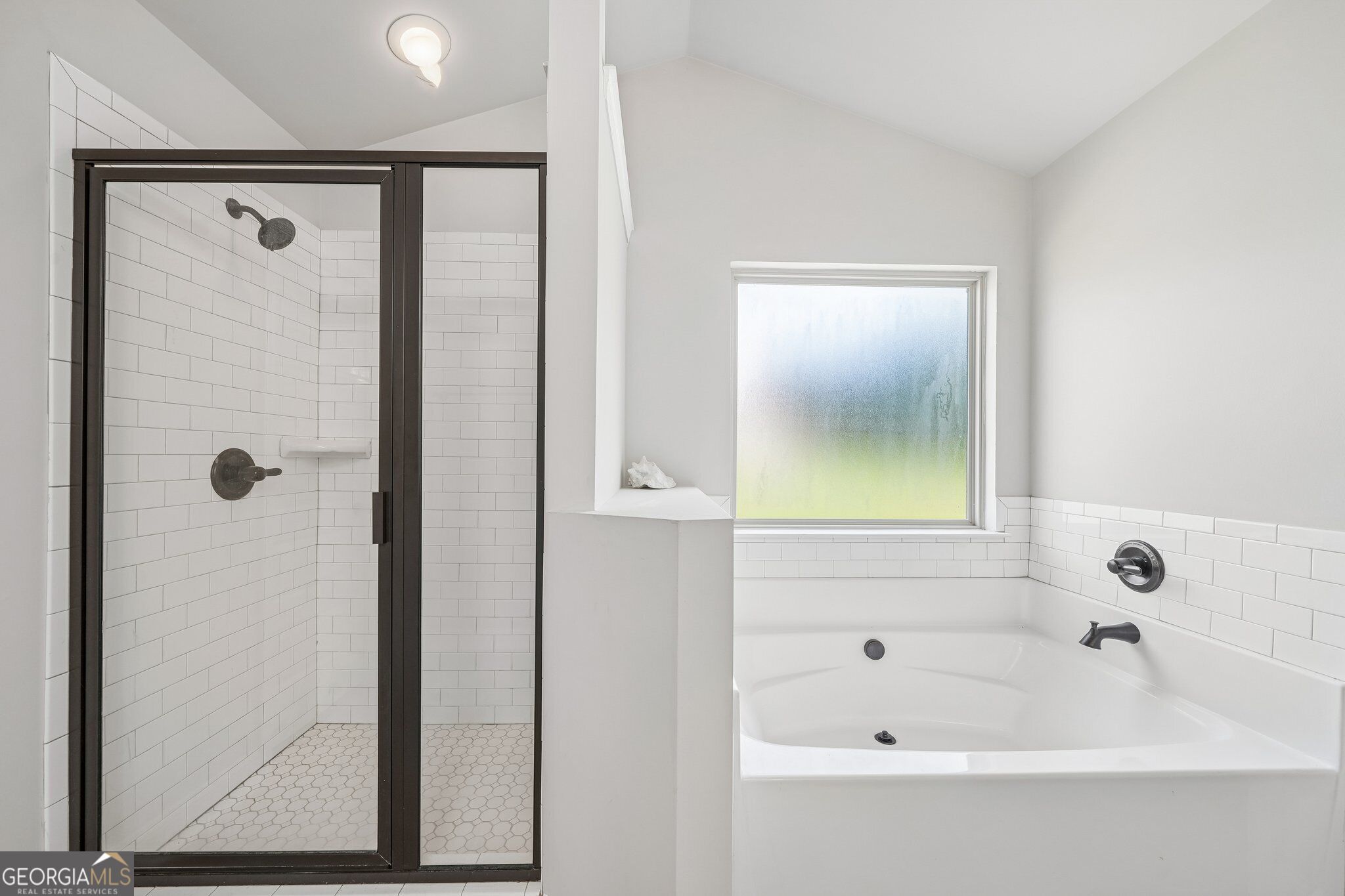 109 Donovan Avenue Property Photo 13