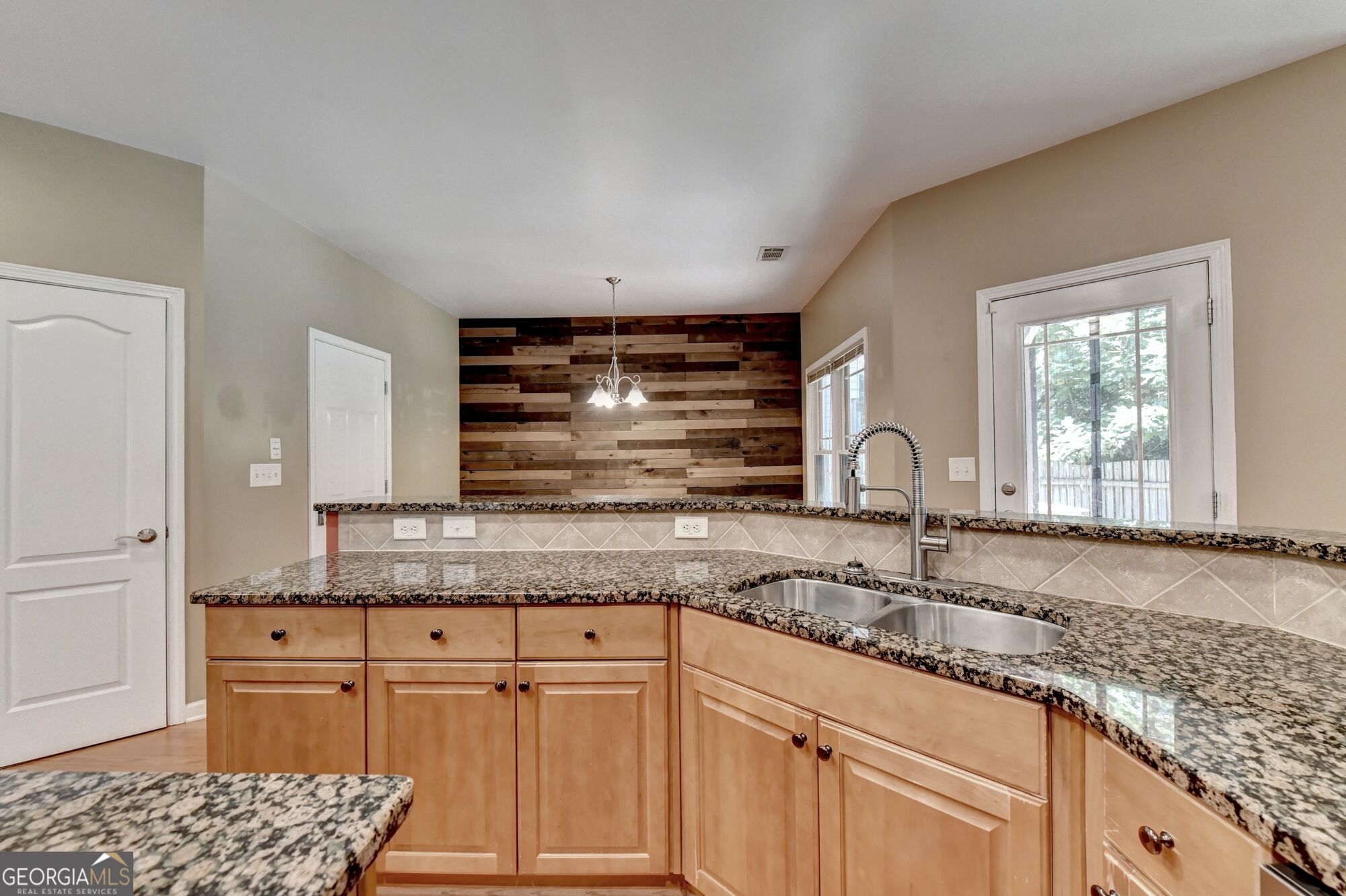 2213 Hamilton Mill Parkway Property Photo 38