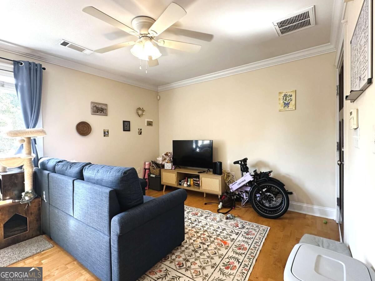 490 Barnett Shoals Road # 610 Property Photo 4