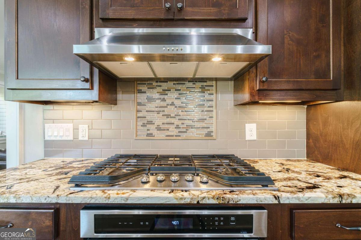 1303 Oconee Springs Drive Property Photo 11
