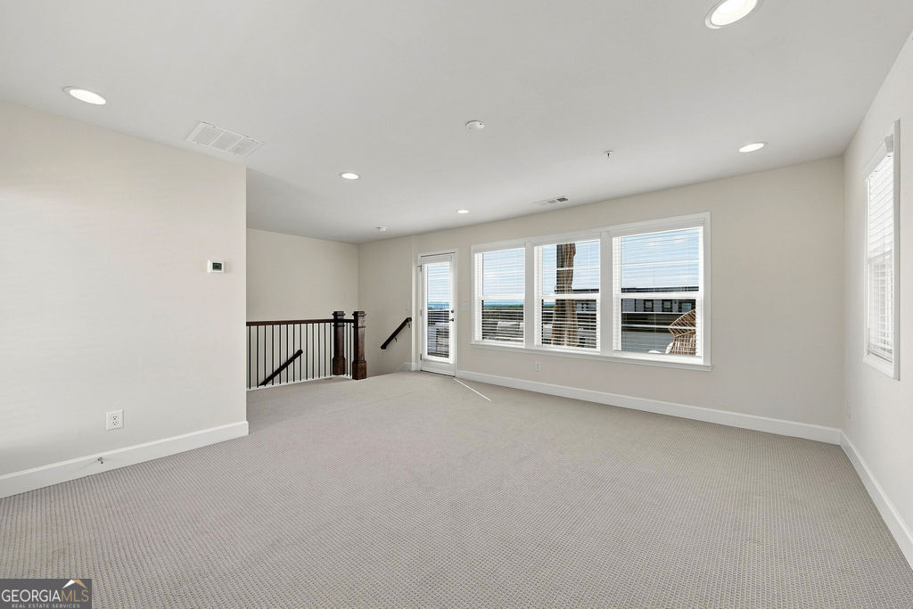 2201 Croston Lane Property Photo 32