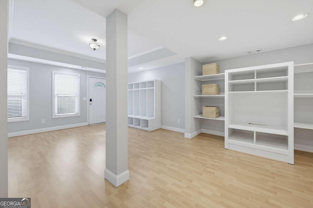 565 Greenview Terrace Property Photo 69