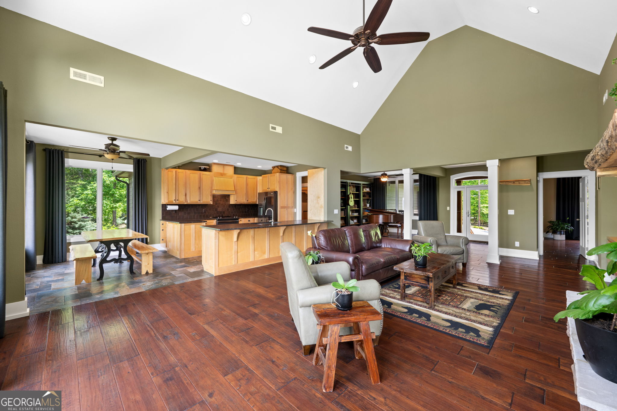 3099 Sunset Drive Property Photo 19