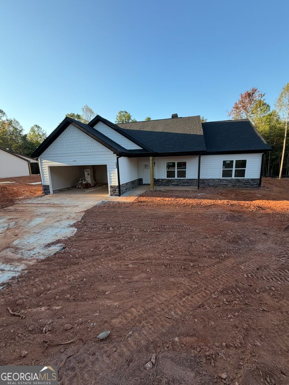 289 Cool Springs Road Property Photo 1