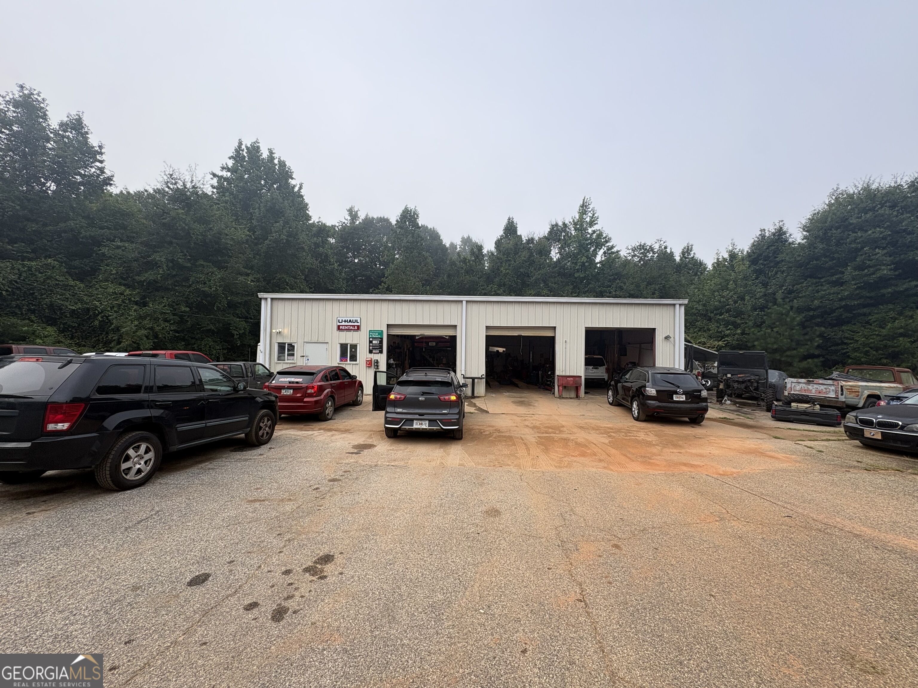 2254 Wayne Poultry Road Property Photo 4