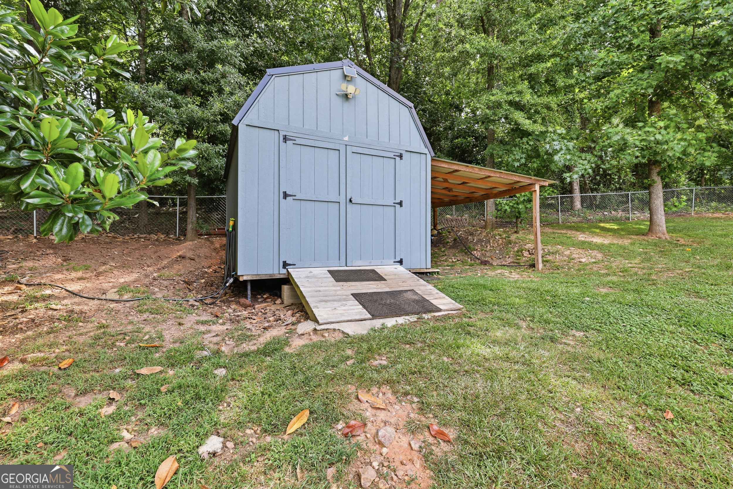 980 Falls Road Property Photo 39