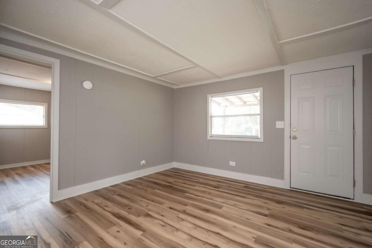 146 Amberly Drive Property Photo 16