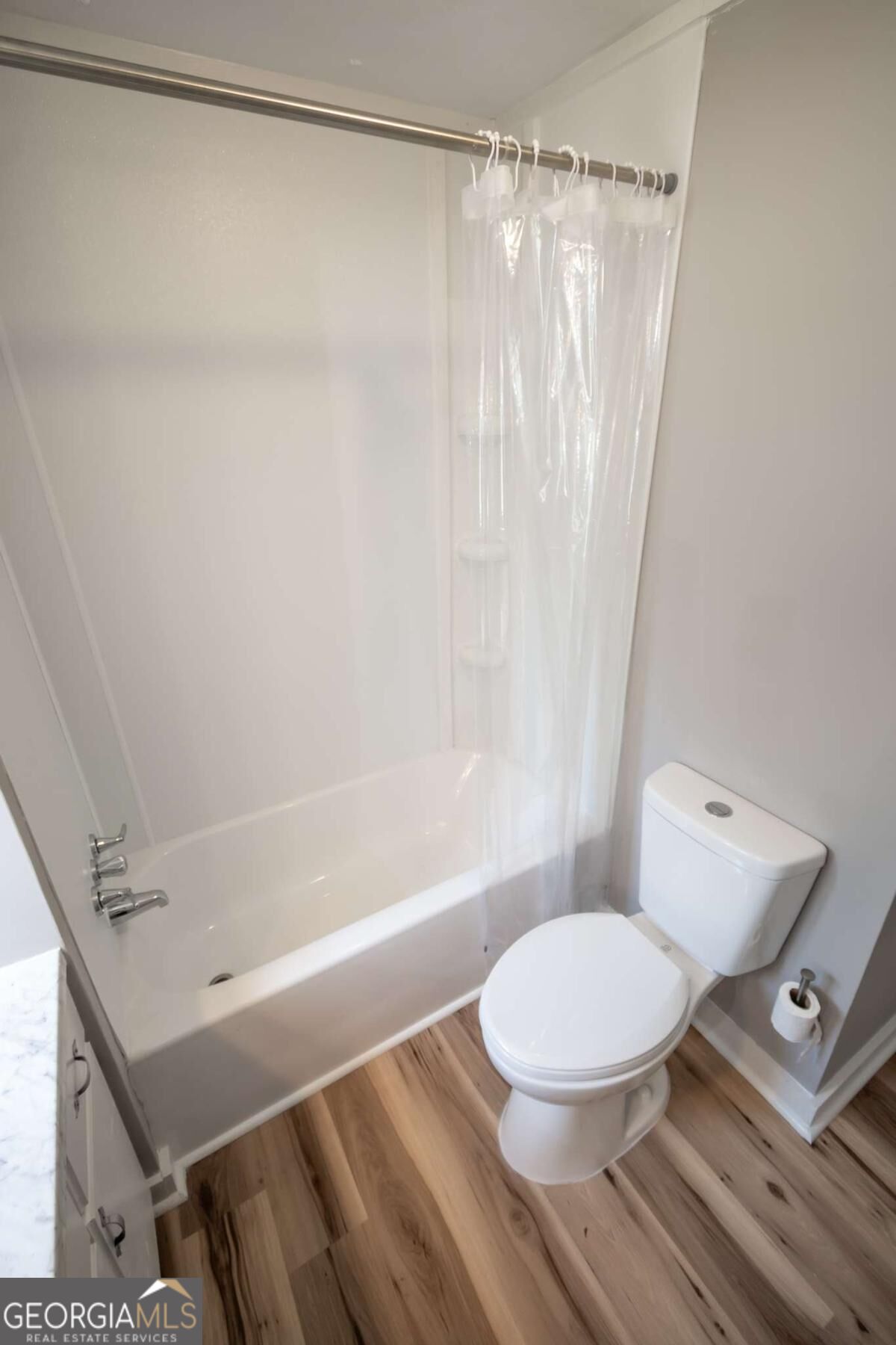 146 Amberly Drive Property Photo 23