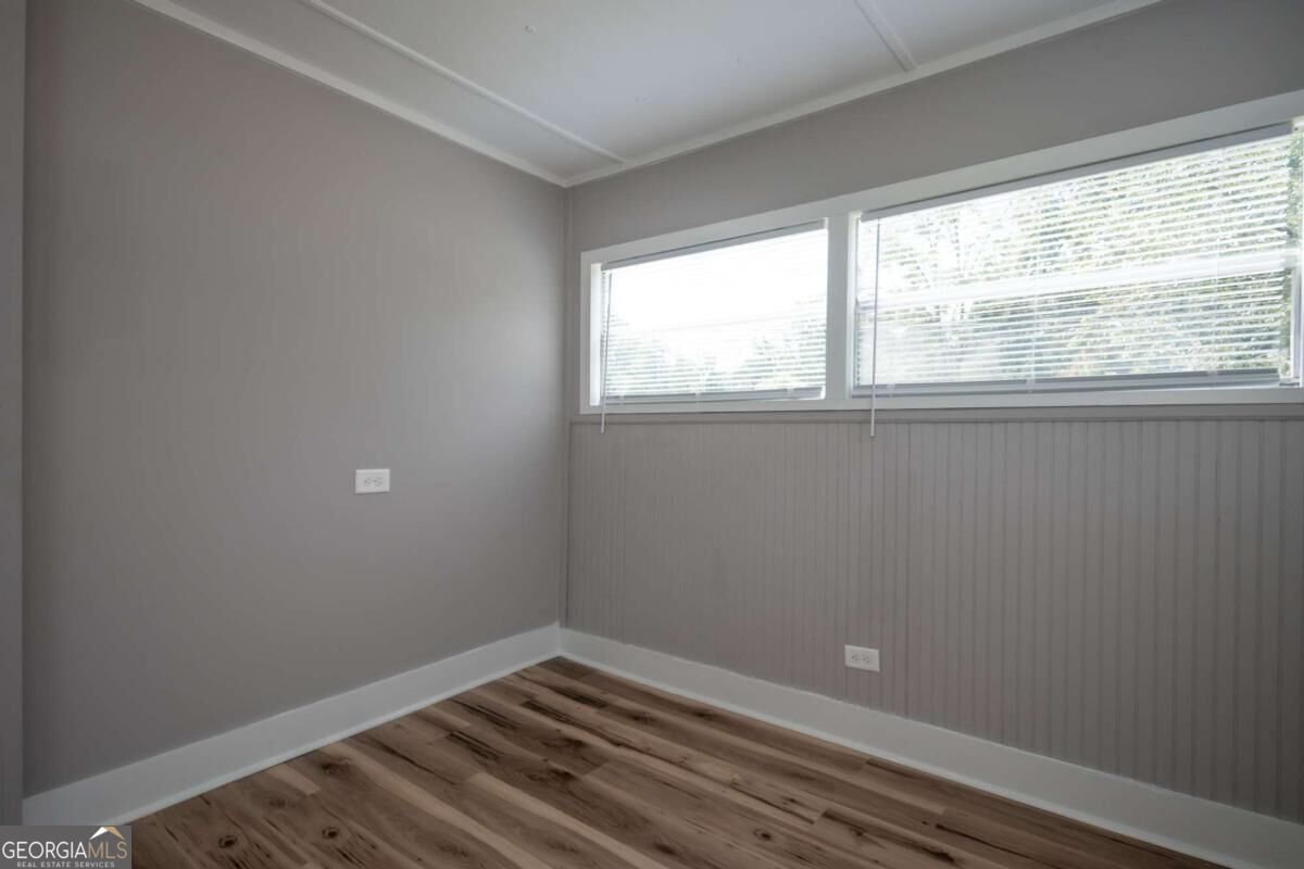 146 Amberly Drive Property Photo 28