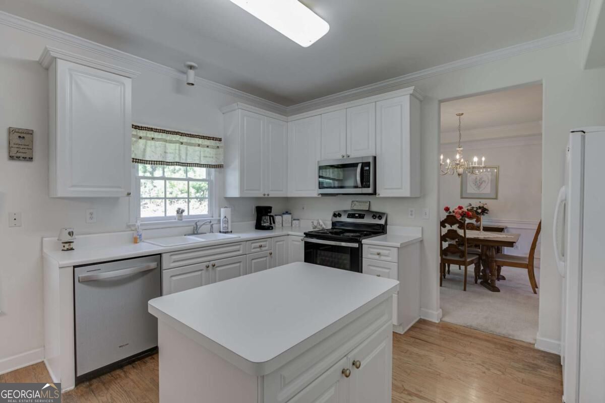10850 Avian Drive Property Photo 12