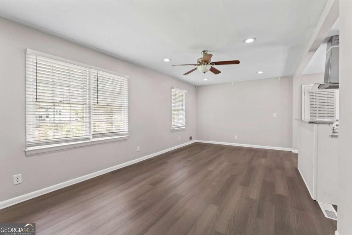 3917 Wedgefield Circle Property Photo 18