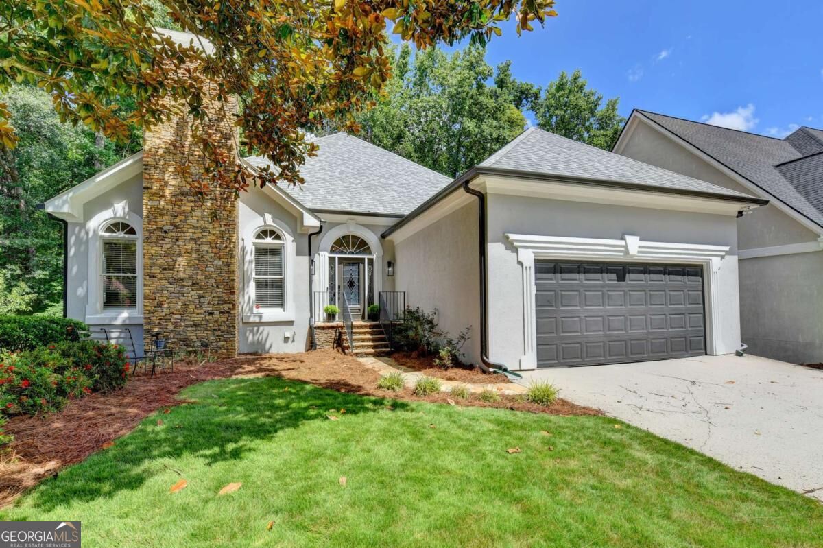 4860 Haydens Walk Drive Property Photo 1