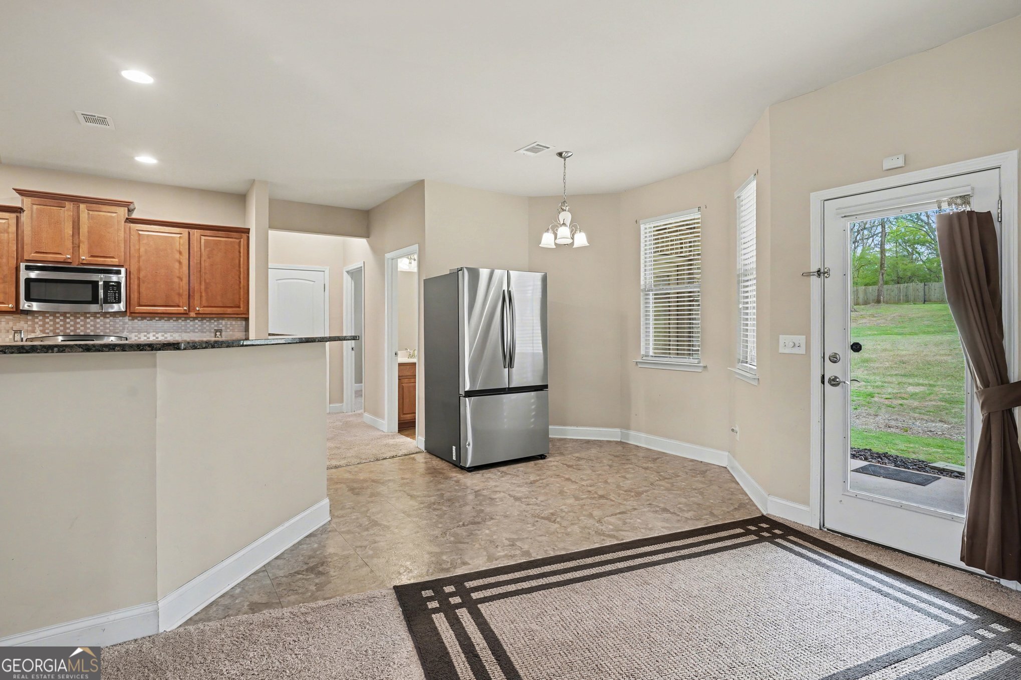 1024 Yorkshire Drive Property Photo 14