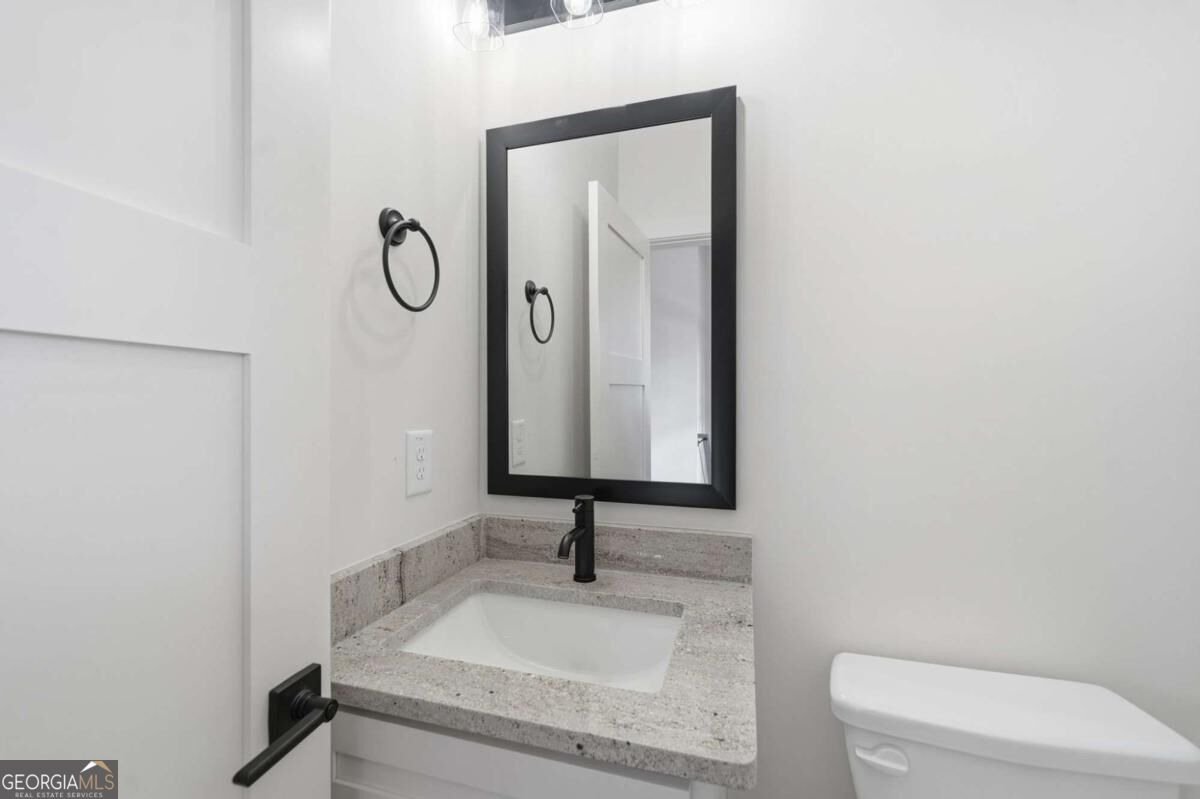 185 Stirratt Road Property Photo 14