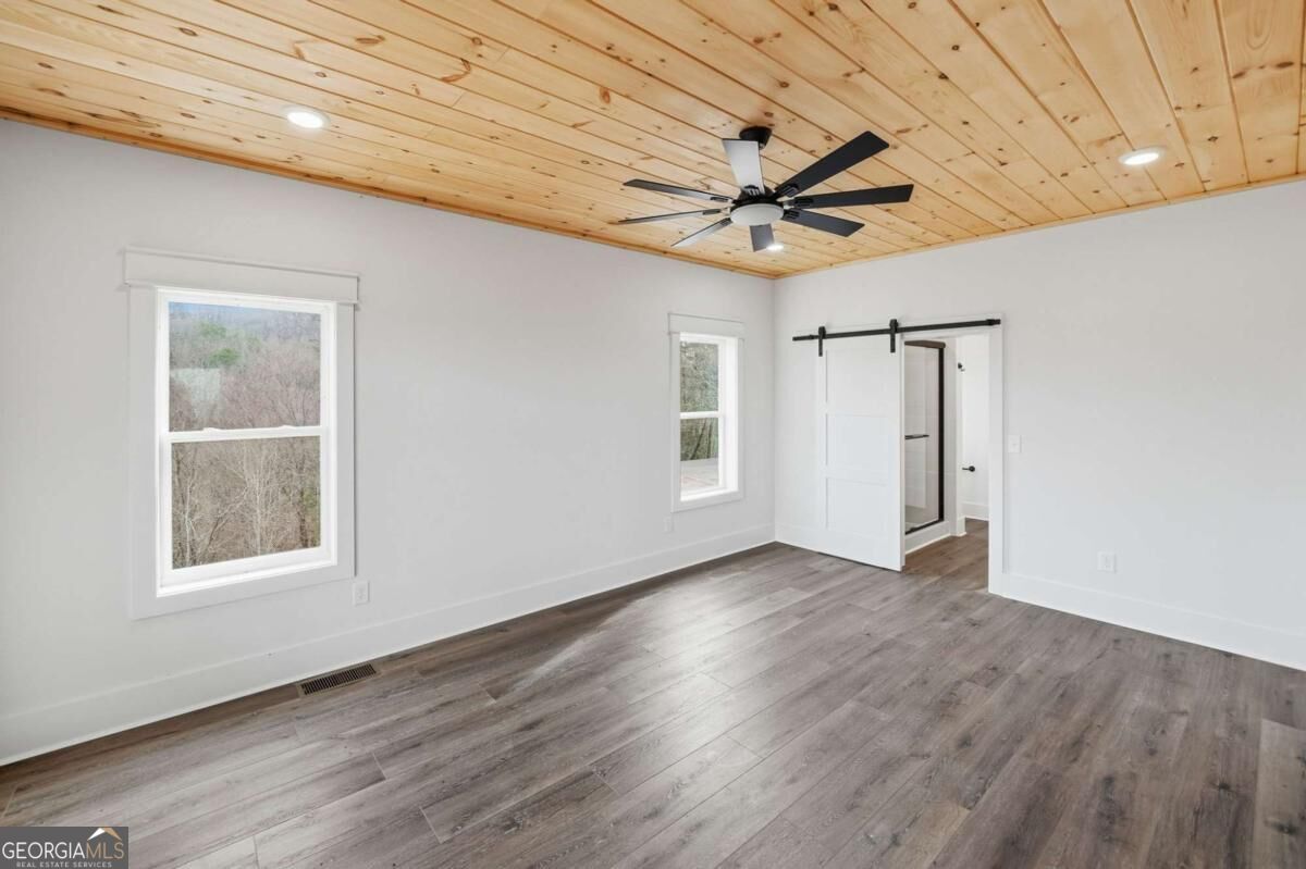 185 Stirratt Road Property Photo 15