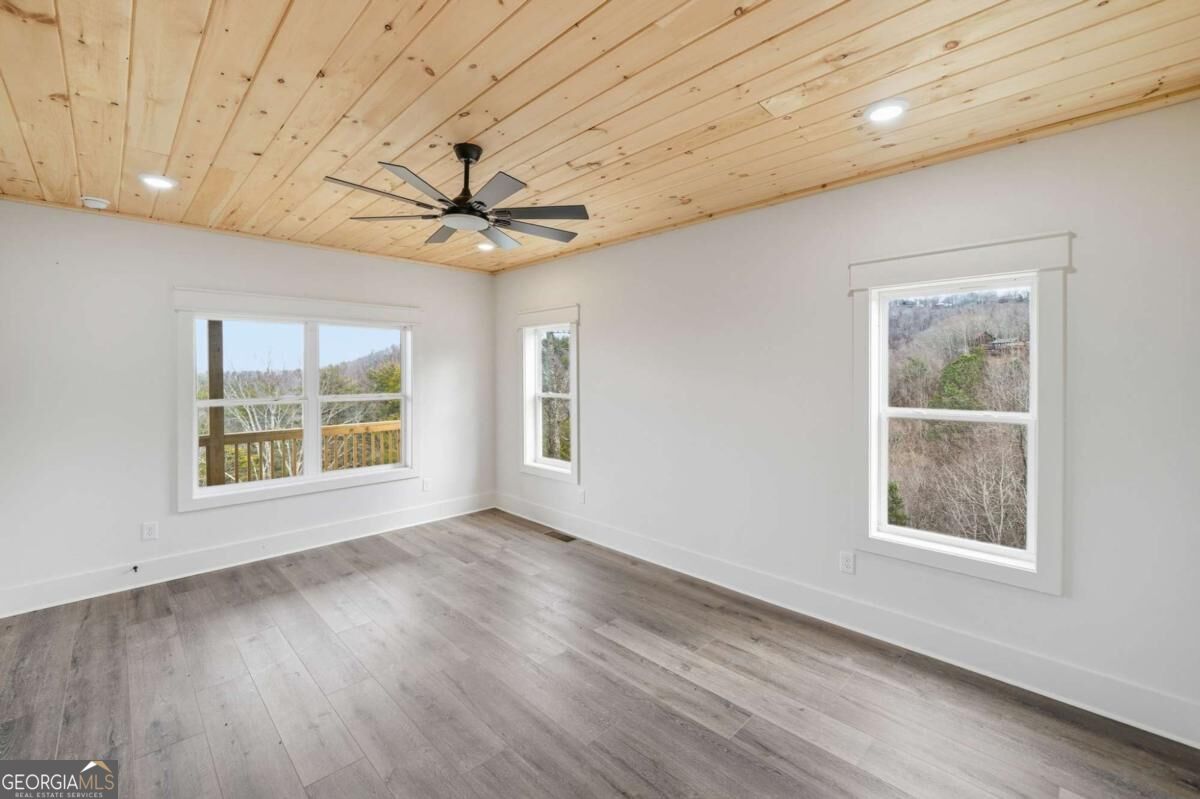 185 Stirratt Road Property Photo 17