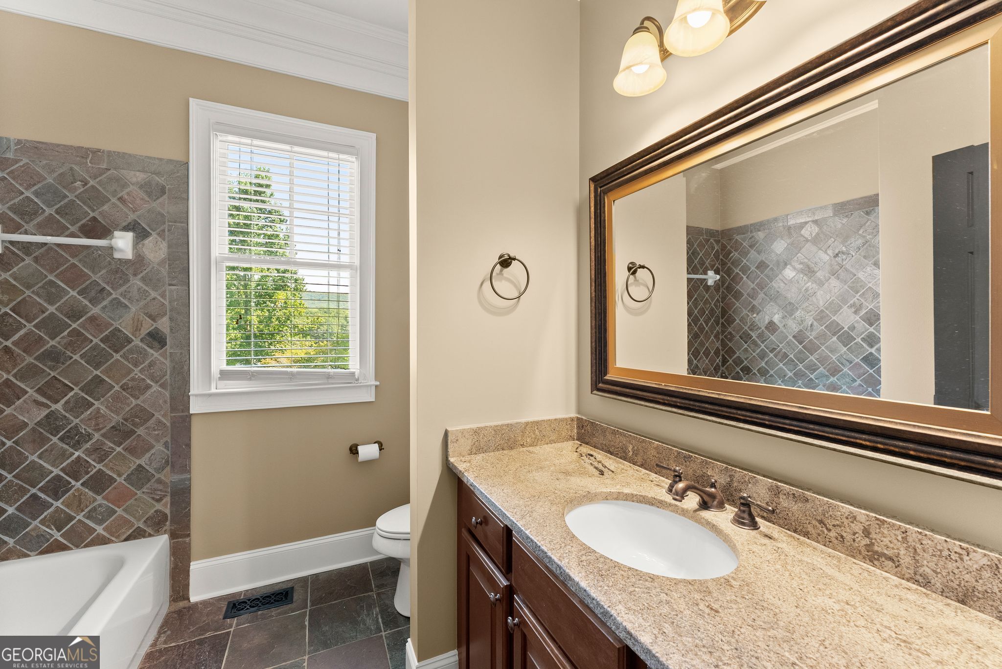 492 Jonney Thomas Road Property Photo 23