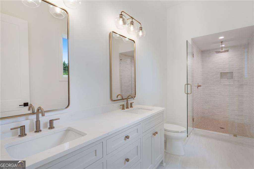 290 Christopher Robin Road Property Photo 27
