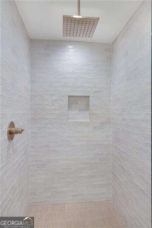 290 Christopher Robin Road Property Photo 28