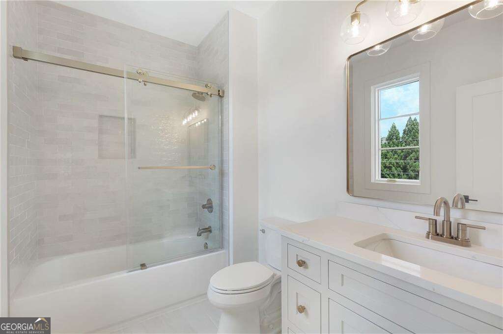 290 Christopher Robin Road Property Photo 44