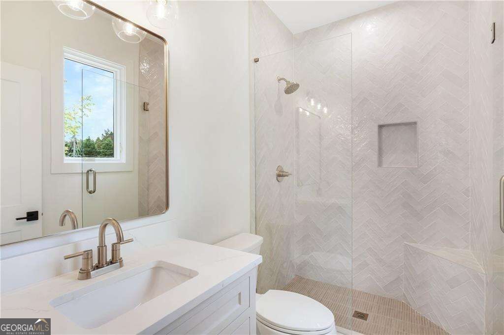 290 Christopher Robin Road Property Photo 48