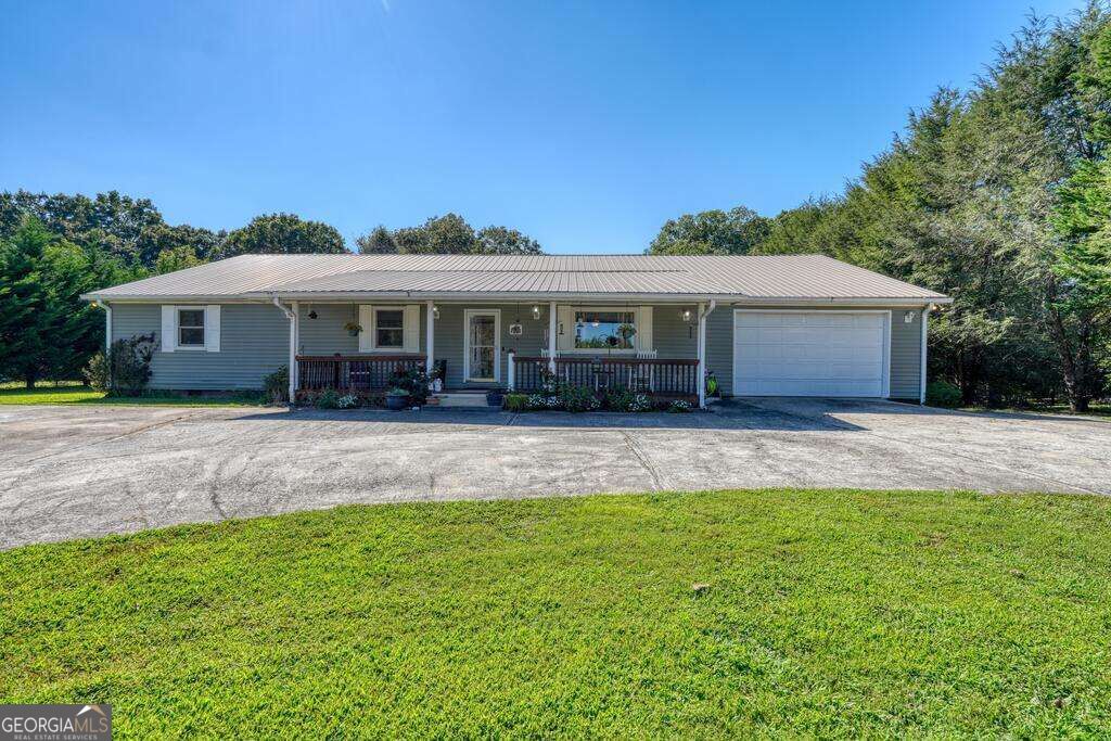 161&177 Butterfly Lane Property Photo 3