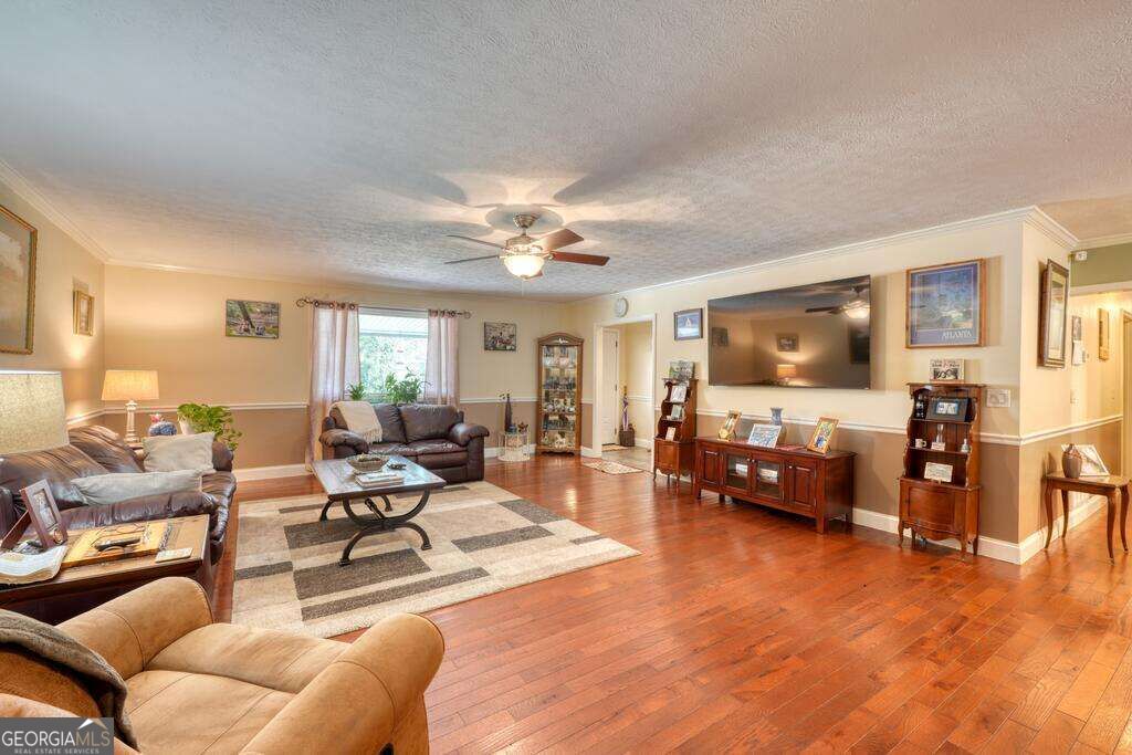 161&177 Butterfly Lane Property Photo 12