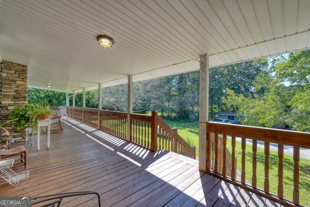 161&177 Butterfly Lane Property Photo 33