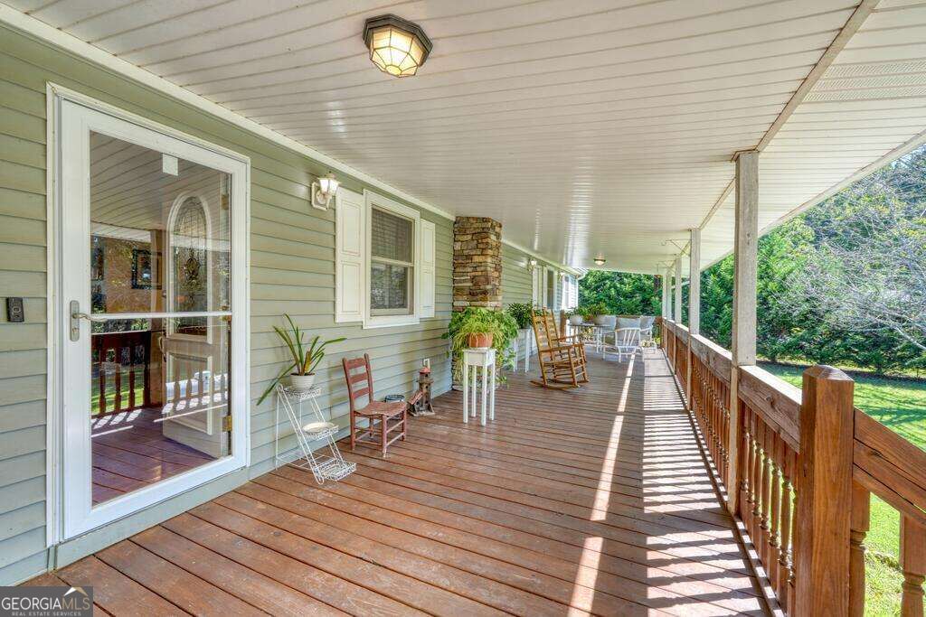 161&177 Butterfly Lane Property Photo 34