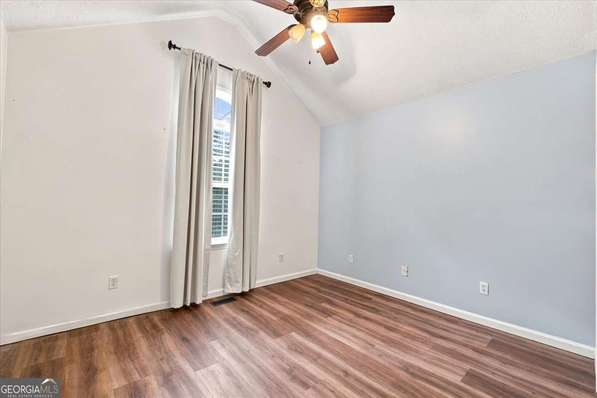 452 Parrish Road Property Photo 14