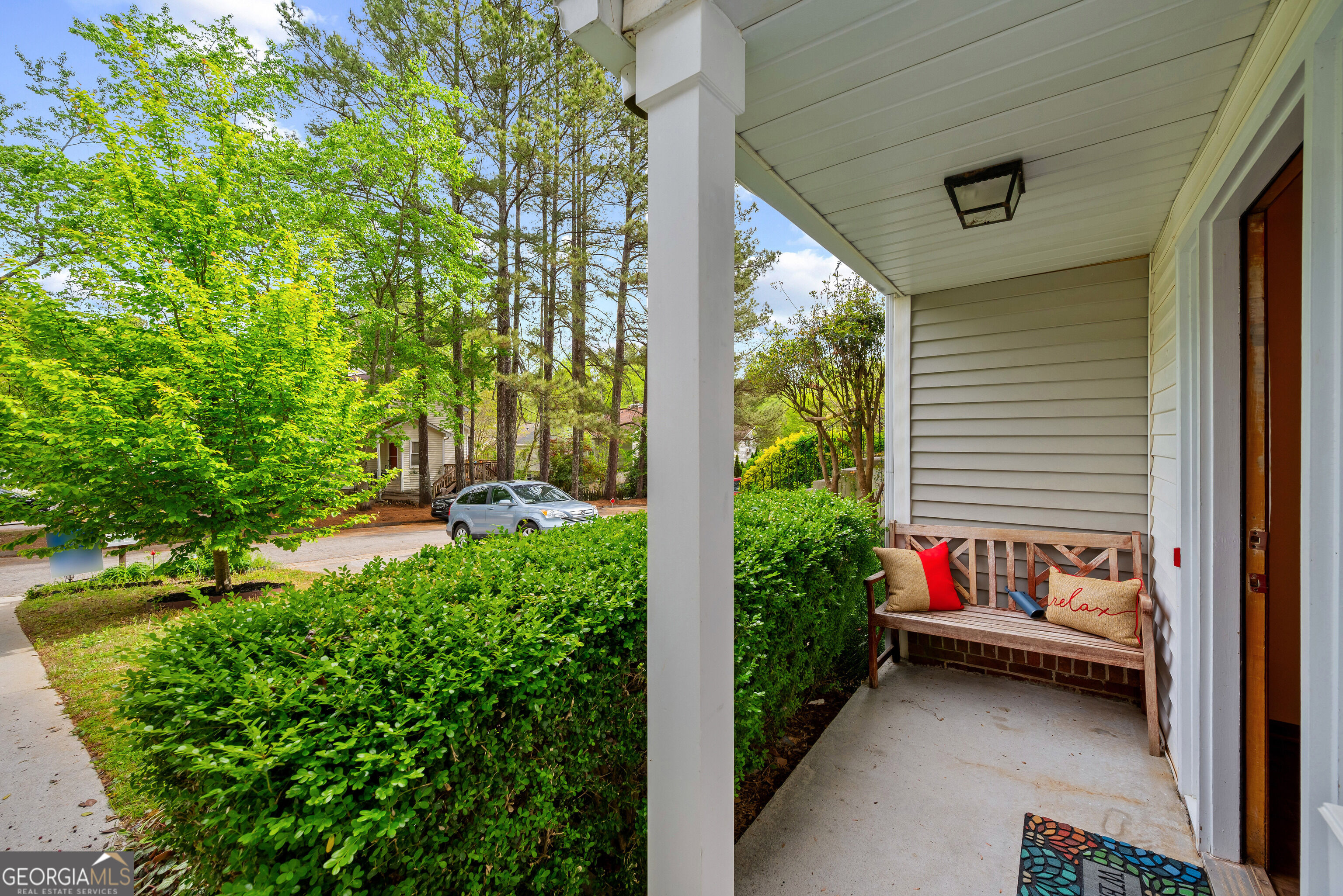 568 Stratford Green Property Photo 2