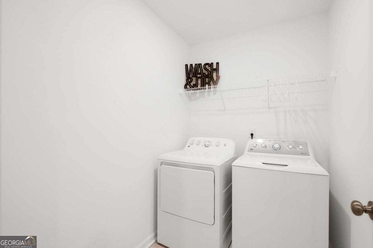 1447 Halstead Place # 1447 Property Photo 24