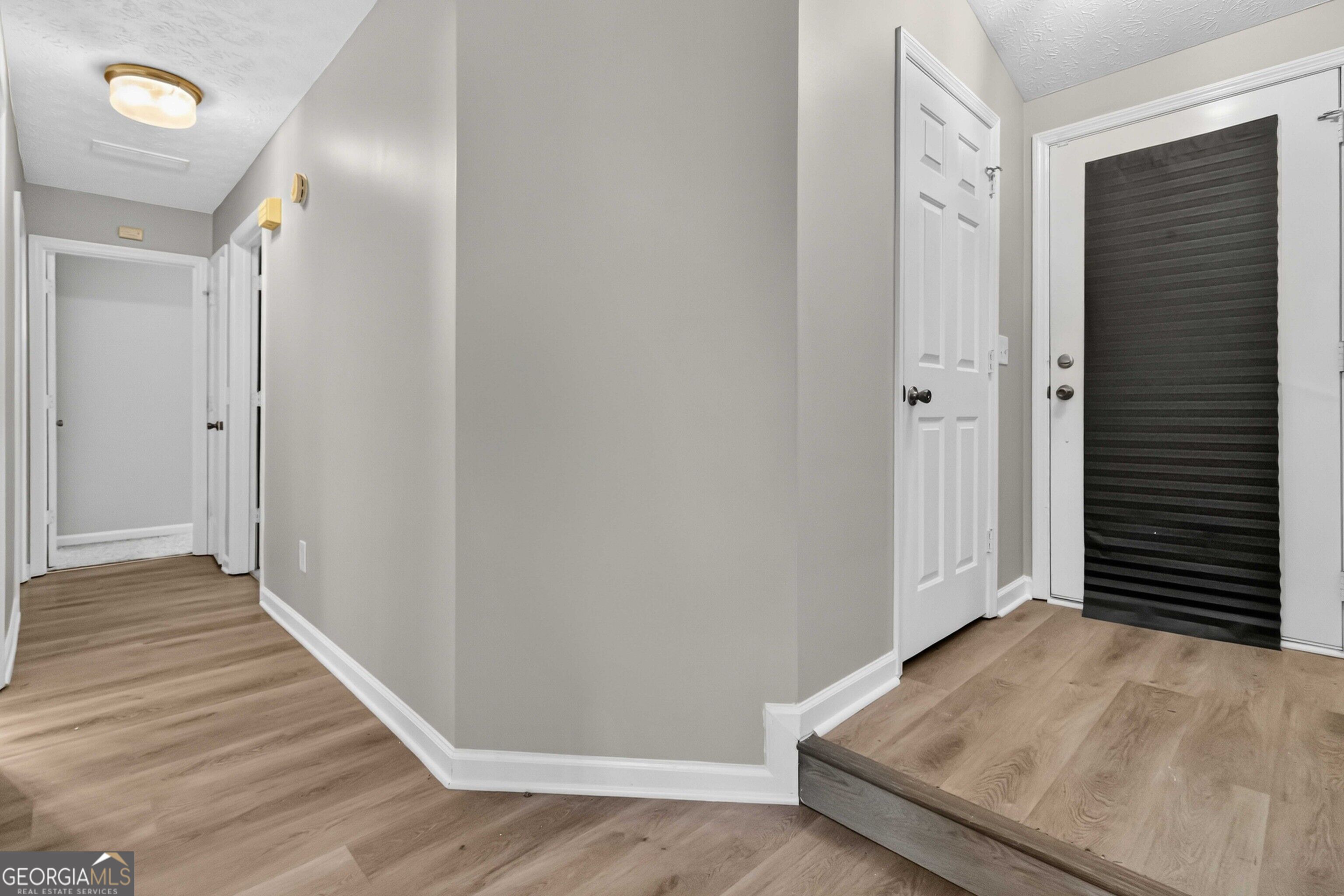 3820 Forsythia Way Property Photo 4