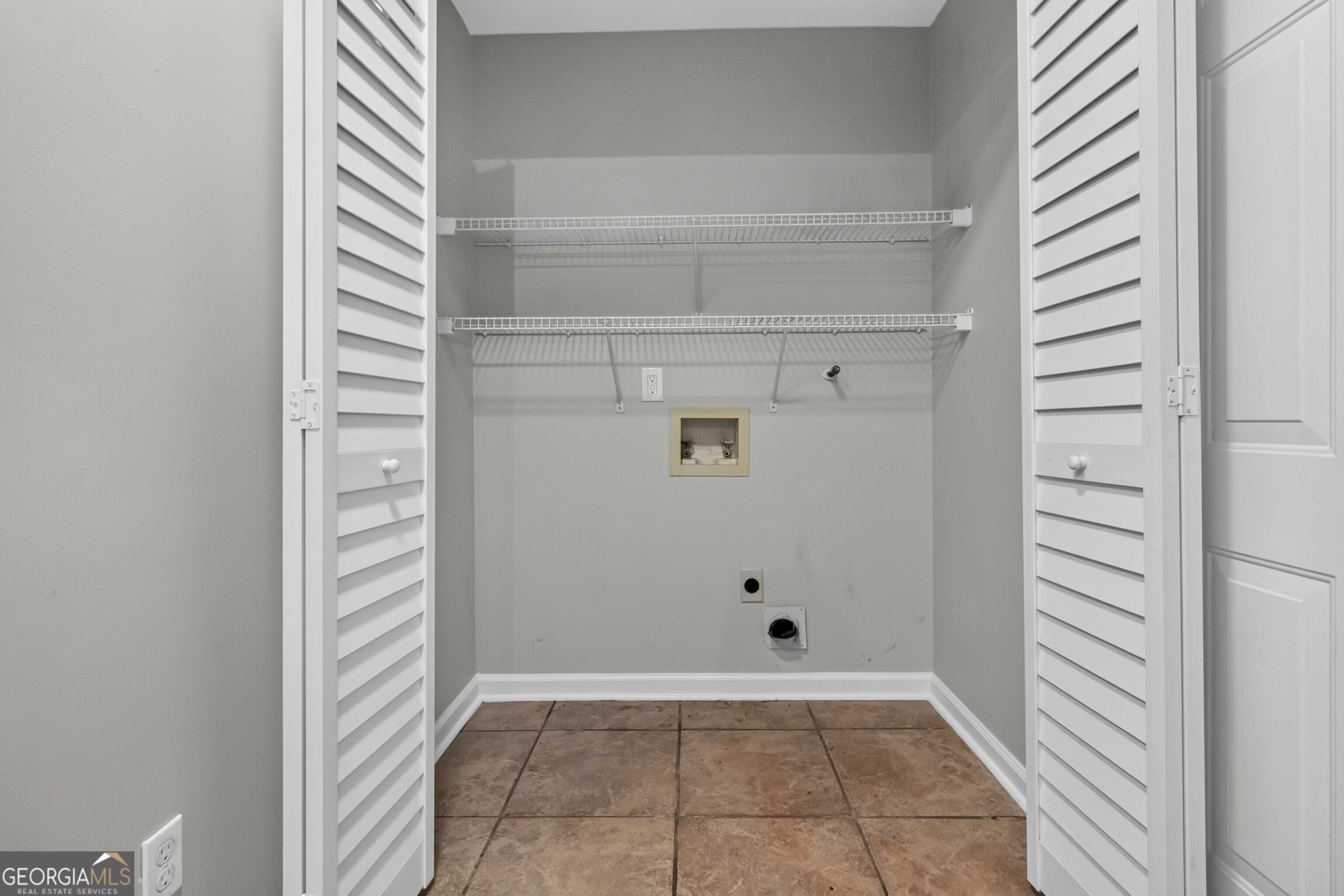 3820 Forsythia Way Property Photo 12
