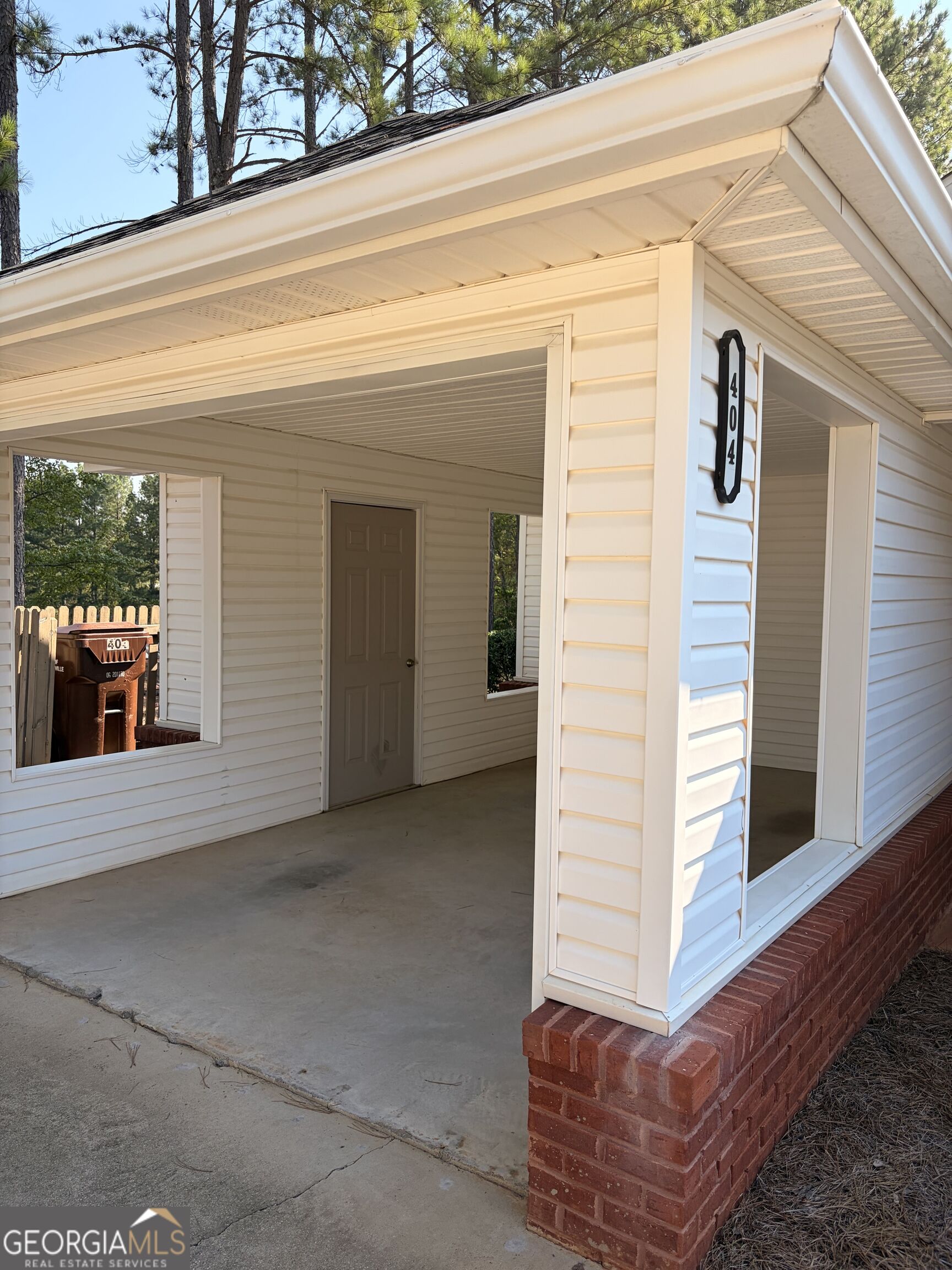 150 Old Mill Road # 404 Property Photo 4