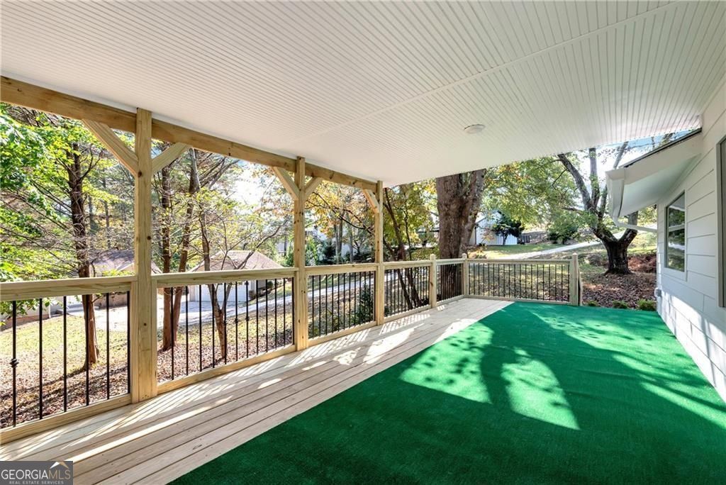 75 Lake Drive Property Photo 45