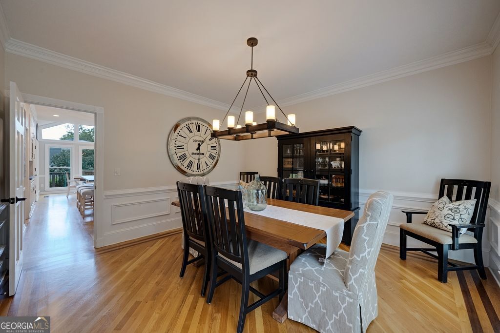 4728 Stirling Court Ne Property Photo 4