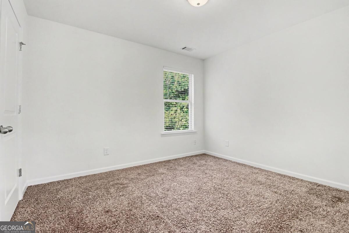 4010 Village Estates Court Property Photo 21
