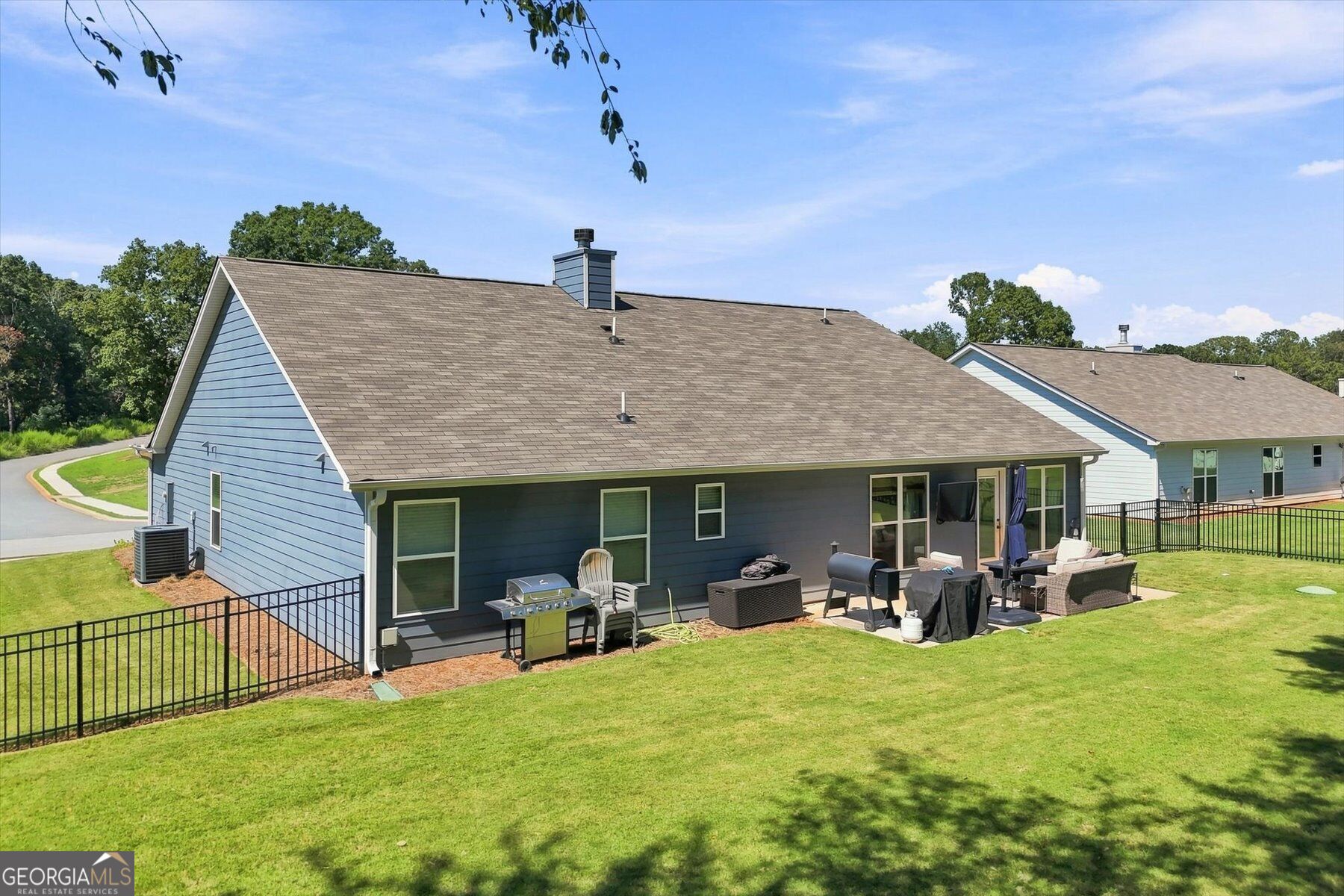 276 Kinsley Way Property Photo 36