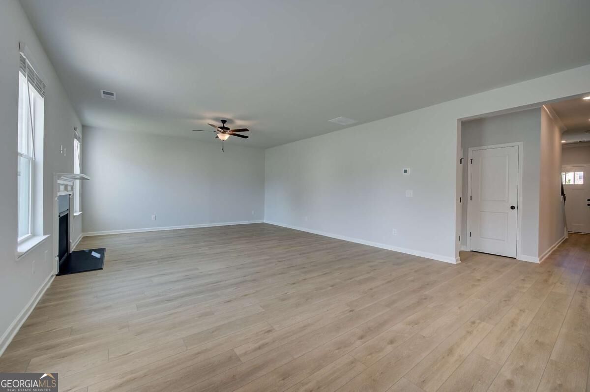 179 Dalston Cove Property Photo 11
