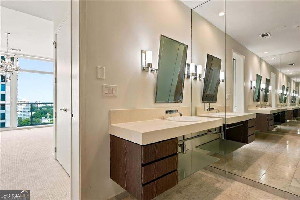 45 Ivan Allen Jr Boulevard Nw # 1808 Property Photo 24