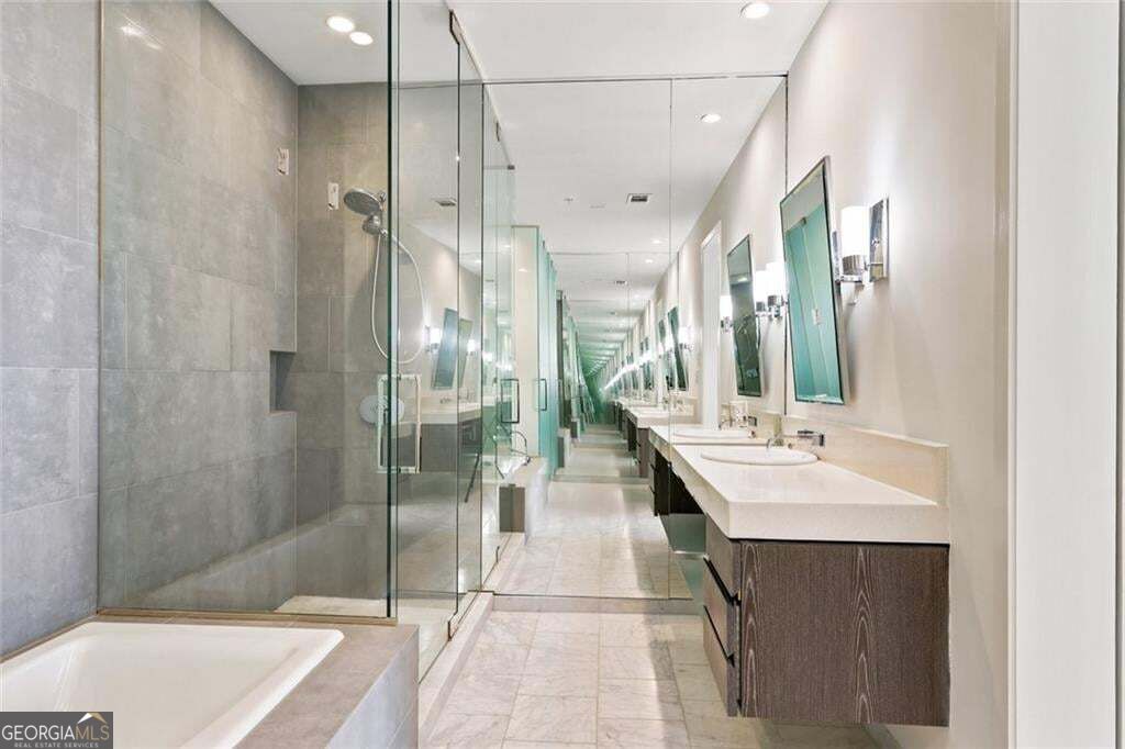 45 Ivan Allen Jr Boulevard Nw # 1808 Property Photo 27