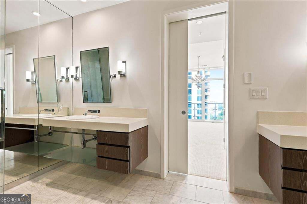 45 Ivan Allen Jr Boulevard Nw # 1808 Property Photo 28