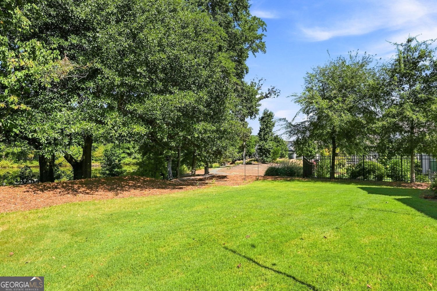 329 Mcdaniel Place Property Photo 8