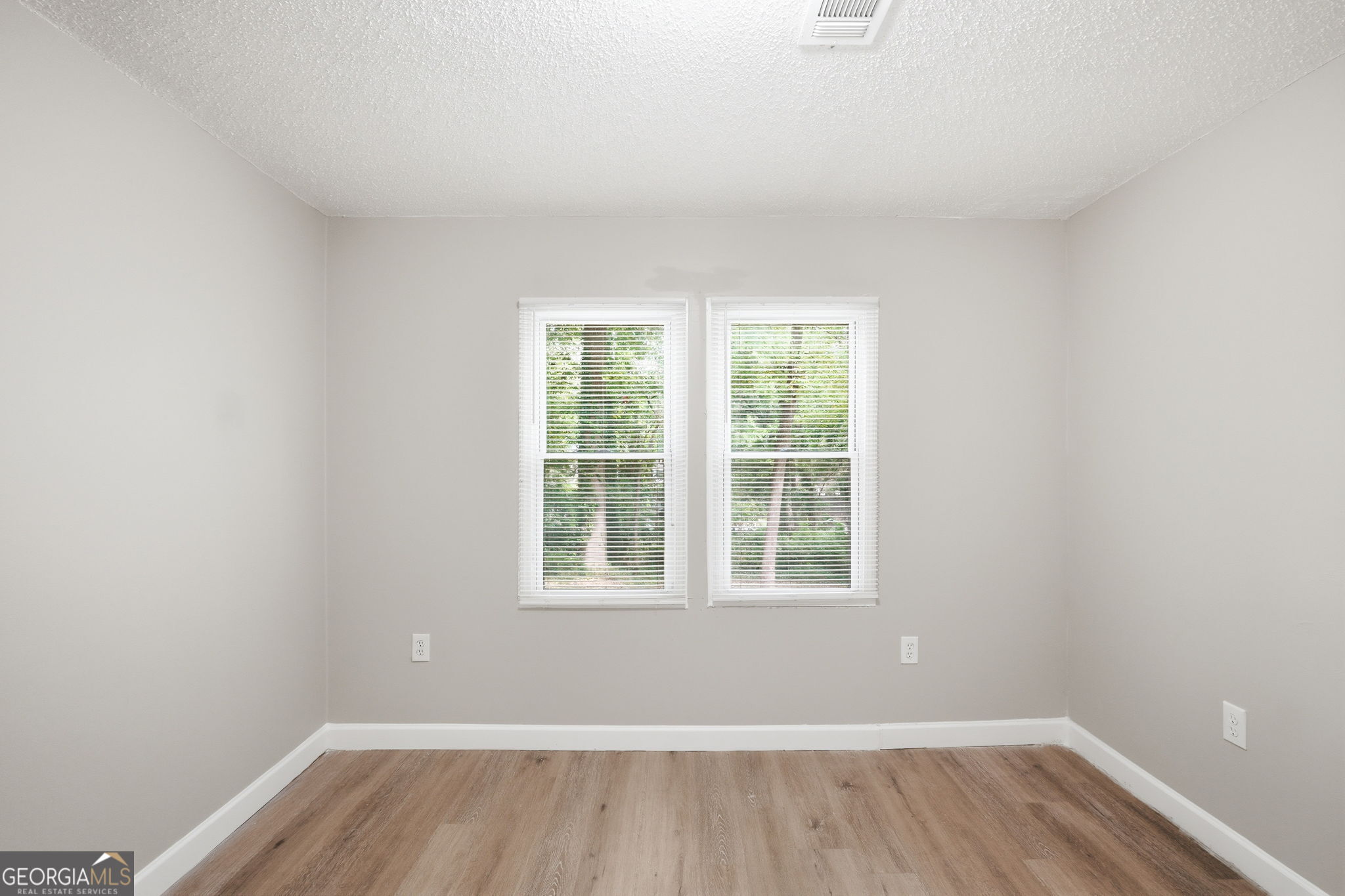 890 Mcwilliams Road Se Property Photo 17