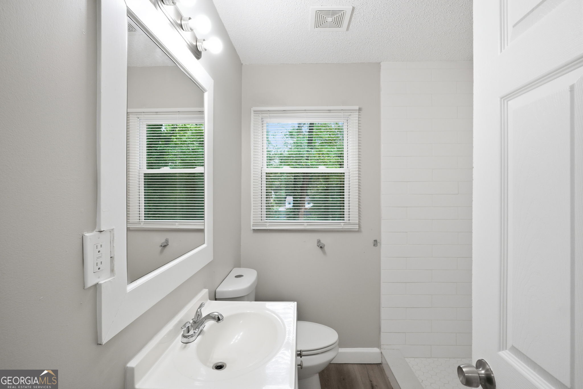 890 Mcwilliams Road Se Property Photo 19