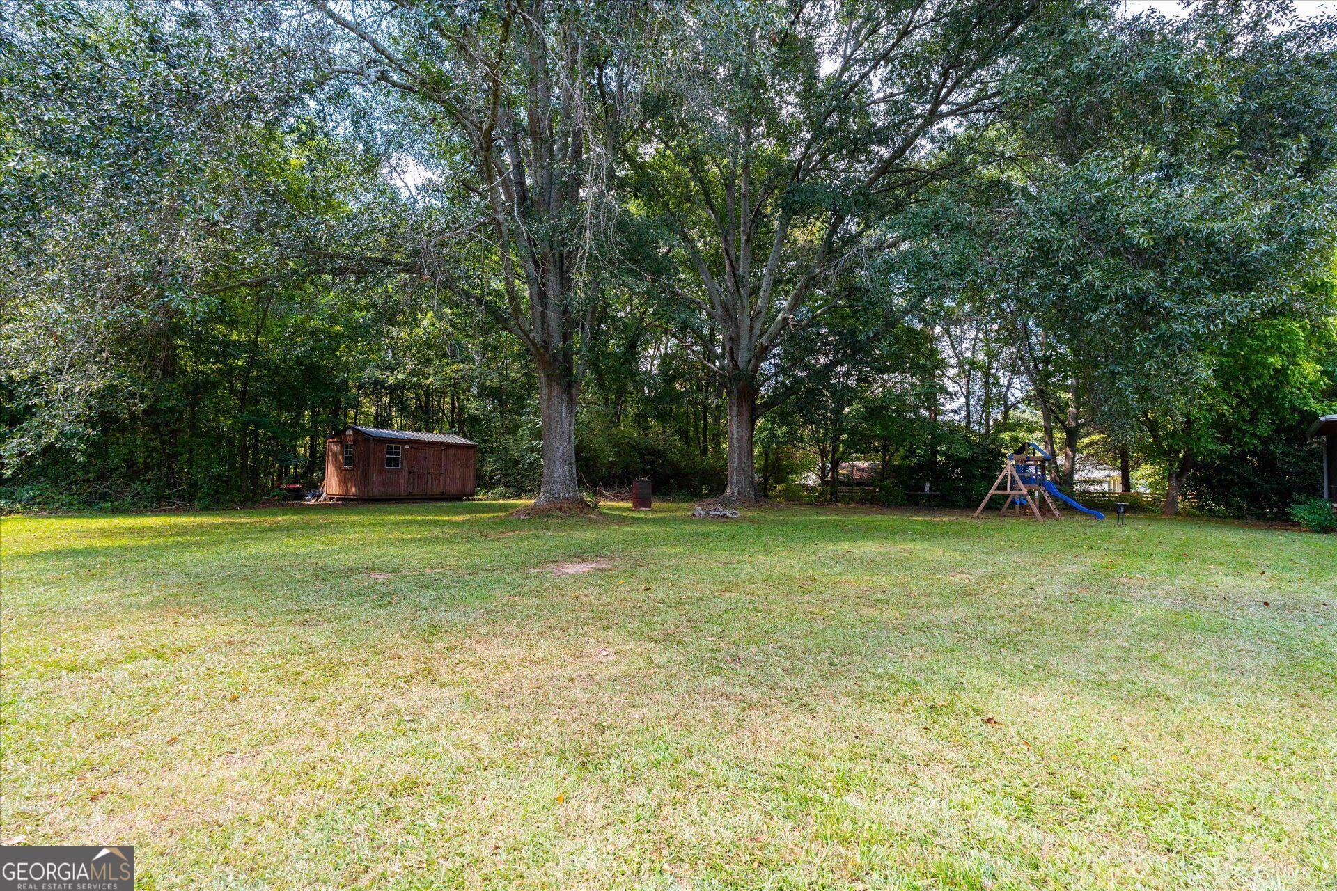 210 Poplar Street Property Photo 34