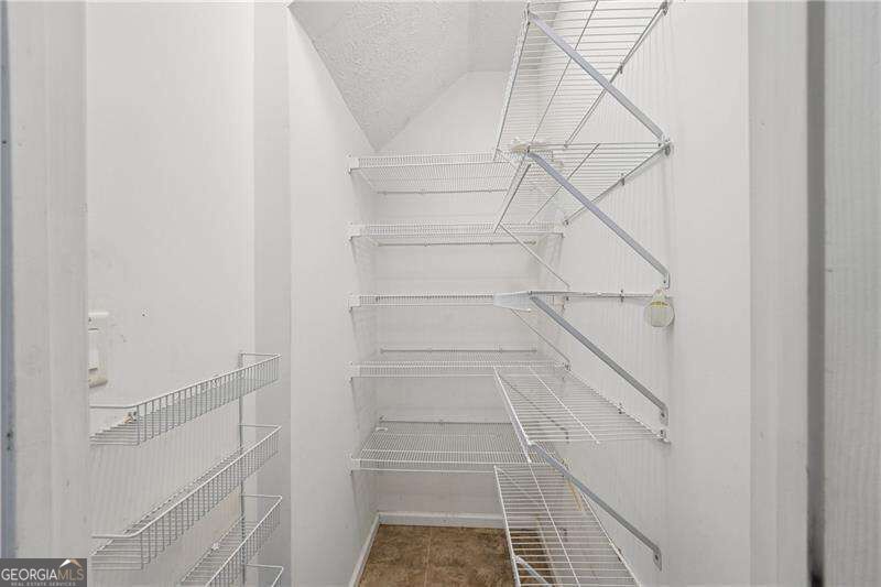 7215 Amberleigh Way Property Photo 23