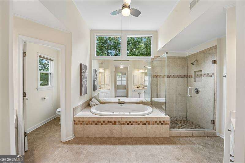 7215 Amberleigh Way Property Photo 31