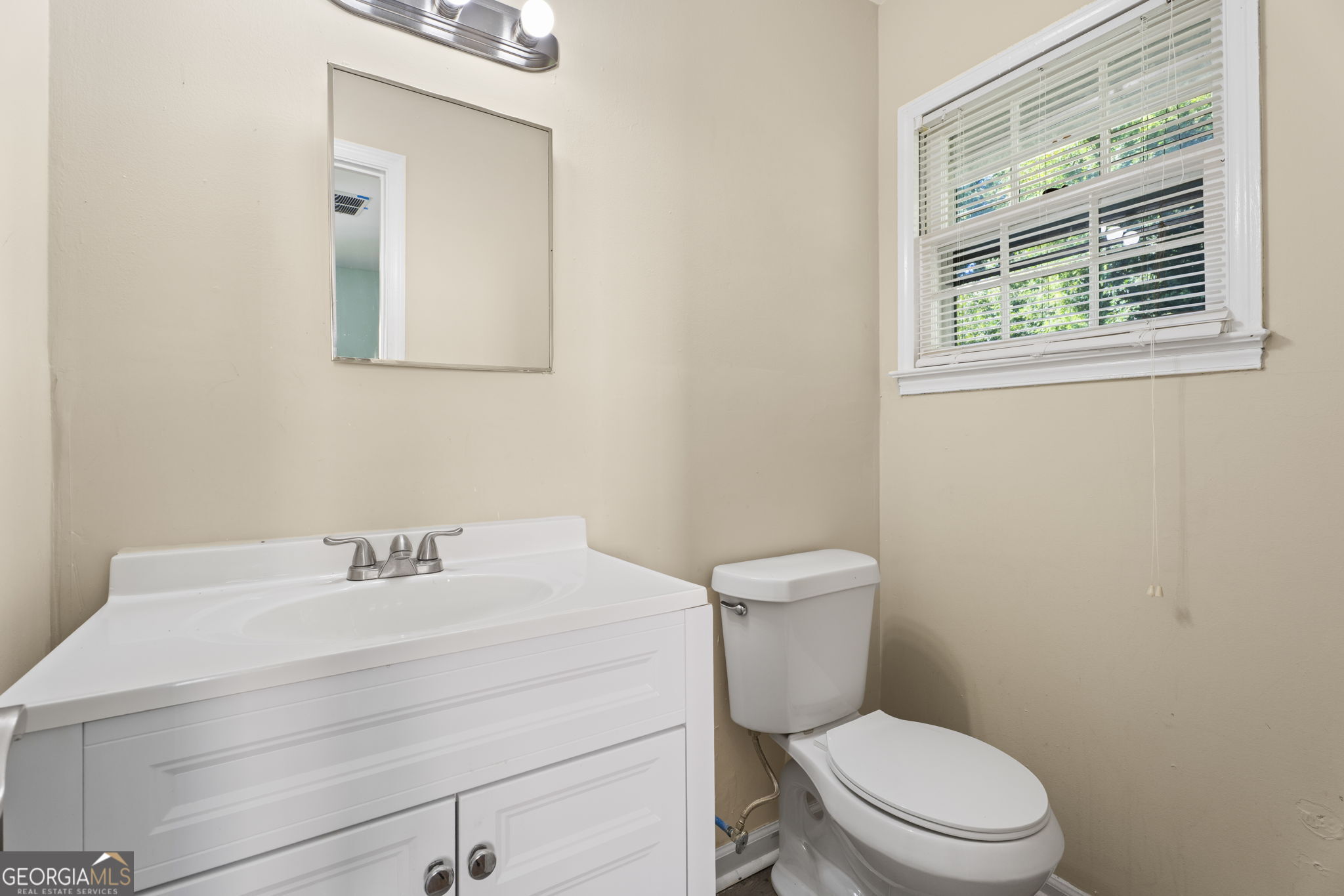 10555 Thrasher Road Property Photo 18